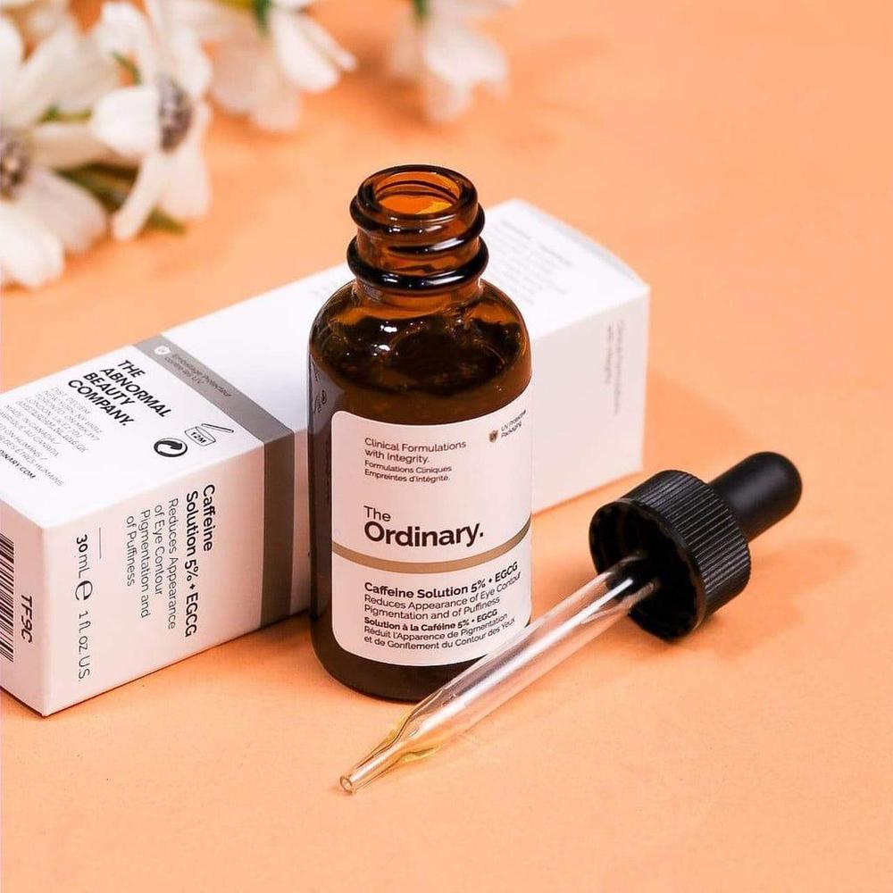 Caffeine solution eye serum